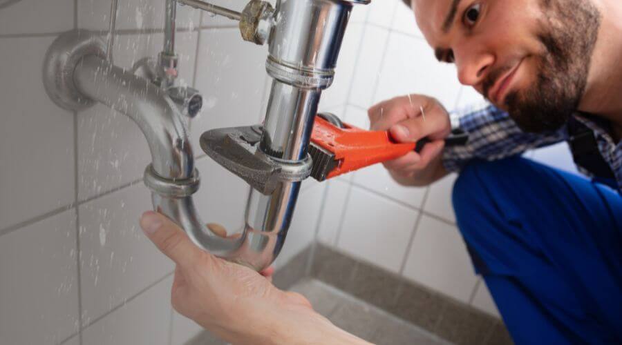 Local tankless water heater installation in Malvern, OH